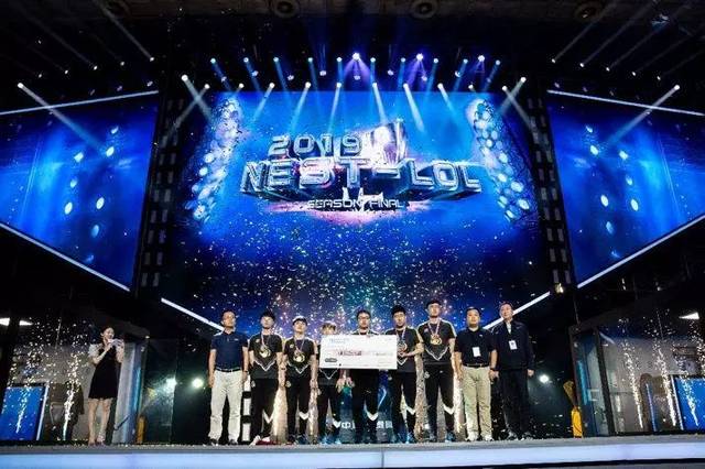 LNG Esports 和 Top Esports 在 LPL Split 2 2025 中获得胜利